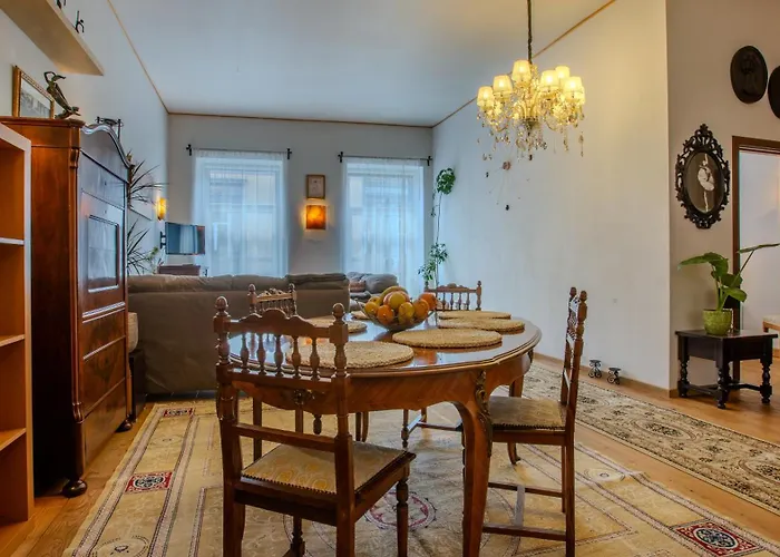 Apartment A Piece Of History *