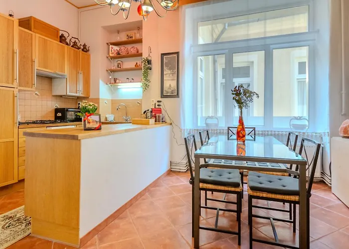 A Piece Of History Apartment Brasov